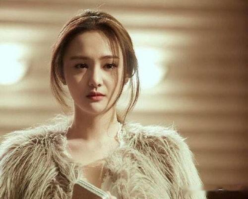 娱乐圈吃瓜爽文,揭秘明星背后的那些事，吃瓜群众狂欢时刻